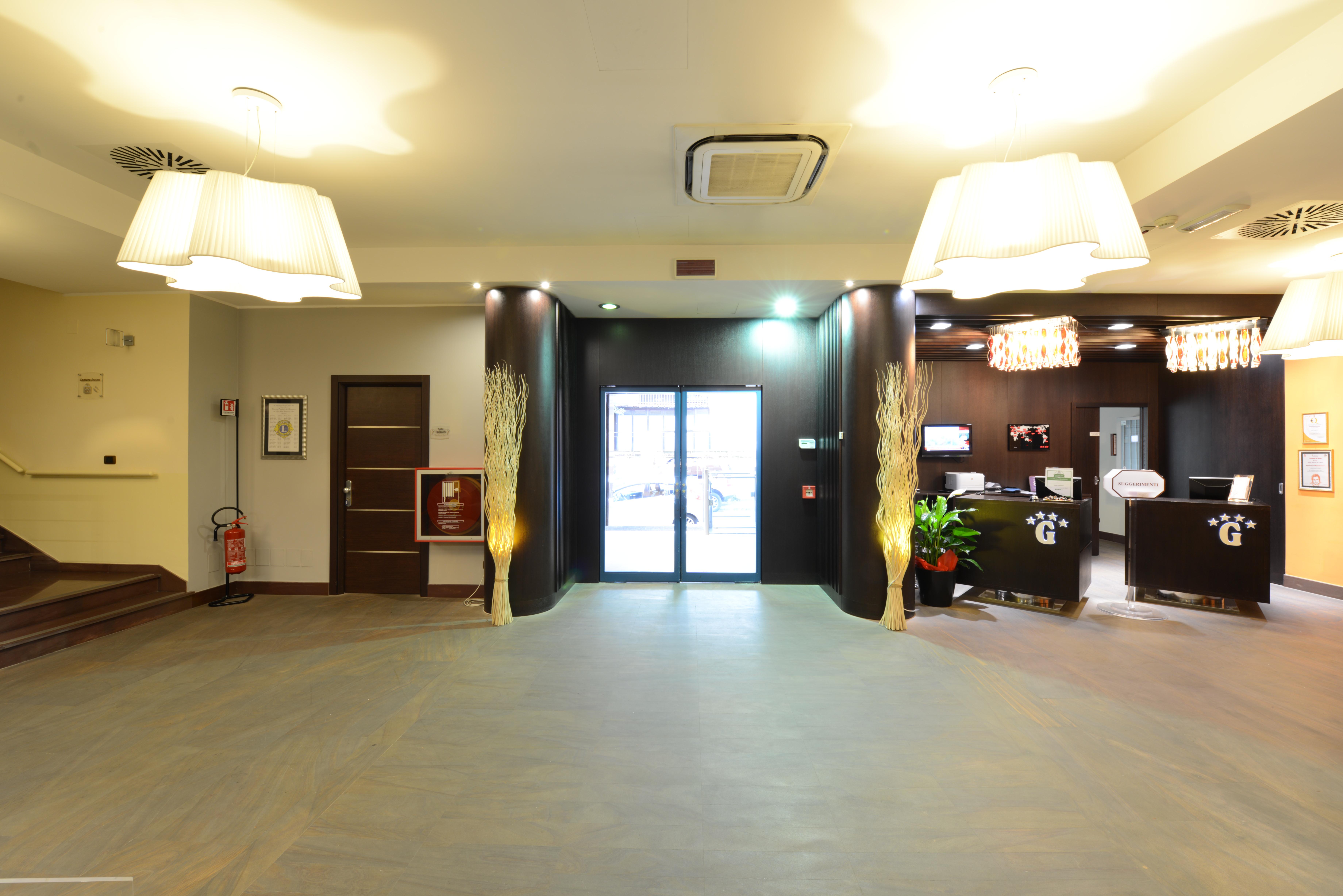 Hotel Guglielmo Catanzaro Exteriör bild